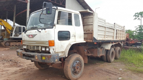 ขาย 10 ล้อดั้ม UD เครื่อง PE6-T เทอร์โบอ้อม 280 แรงม้า เกียร์ใหญ่ ช่วงล่าง ZM เบรคแห้ง พาวเวอร์ คัสซีสวยตลอดเส้น วางหัว HINO ลงเล่มแล้ว ทะเบียนครบพร้อมโอน