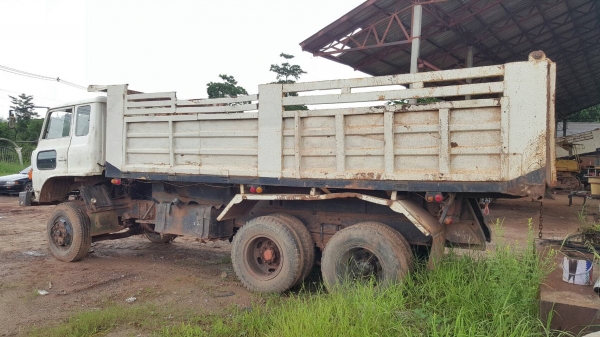 ขาย 10 ล้อดั้ม UD เครื่อง PE6-T เทอร์โบอ้อม 280 แรงม้า เกียร์ใหญ่ ช่วงล่าง ZM เบรคแห้ง พาวเวอร์ คัสซีสวยตลอดเส้น วางหัว HINO ลงเล่มแล้ว ทะเบียนครบพร้อมโอน