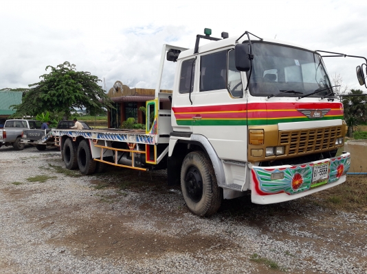 ขายด่วนรถสิบล้อเทนเลอร2เพลาเครือง300แรงยาว8.20เมตร