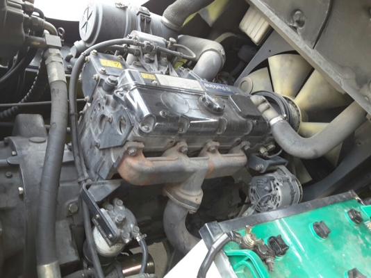 ฟอร์คลิฟท์ 5 ตันเสา 4.5 เมตร งาสไลน์ เกียร์ออโต้ สนใจ 0813535948