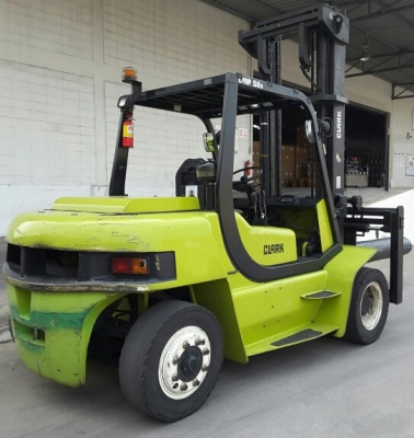 ฟอร์คลิฟท์ 5 ตันเสา 4.5 เมตร งาสไลน์ เกียร์ออโต้ สนใจ 0813535948