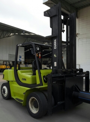 ฟอร์คลิฟท์ 5 ตันเสา 4.5 เมตร งาสไลน์ เกียร์ออโต้ สนใจ 0813535948