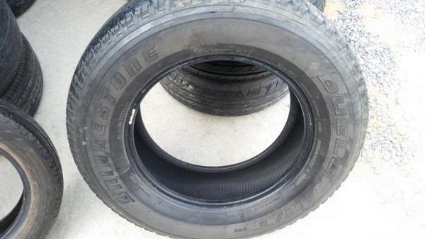ขายยาง255/65/17 ปี 2514 BRIDGESTONE DUELER 840 4 เส้น ขายยาง255/65/17 ปี 2514 BRIDGESTONE DUELER 840 4 เส้น
