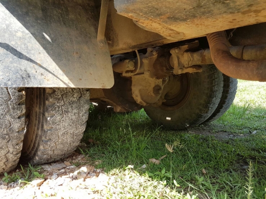 รถฮีโน่ 10 ล้อ ท้ายลาด FM226 / 220 แรงม้า.   สนใจติดต่อ  081 - 6079515