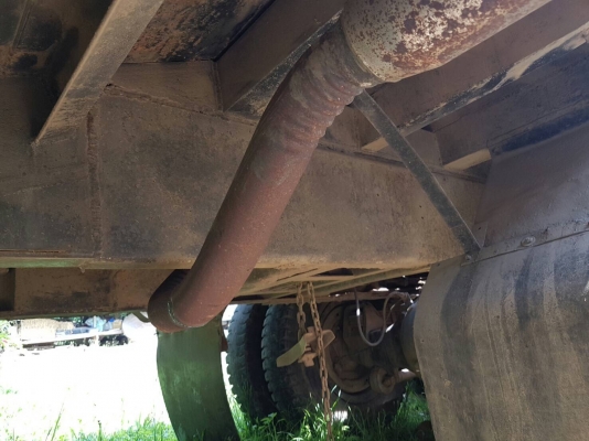 รถฮีโน่ 10 ล้อ ท้ายลาด FM226 / 220 แรงม้า.   สนใจติดต่อ  081 - 6079515