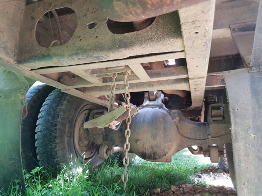 รถฮีโน่ 10 ล้อ ท้ายลาด FM226 / 220 แรงม้า.   สนใจติดต่อ  081 - 6079515