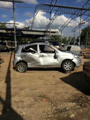 ซากนิสสันมาร์ค เครื่องเกียรสมบูรณ์เเยกขายอะไหลทุกอย่างทั้งคันมีหลายรุ่นเก๋งเเละกระบะเเยกขายทุกคัน