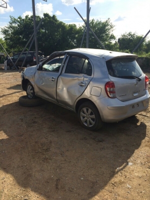 ซากนิสสันมาร์ค เครื่องเกียรสมบูรณ์เเยกขายอะไหลทุกอย่างทั้งคันมีหลายรุ่นเก๋งเเละกระบะเเยกขายทุกคัน