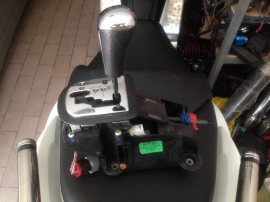 ด้ามเกียสไลดเก่าญี่ปุ่นเเท้ไม่ทราบรุ่นสภาพสวยๆ