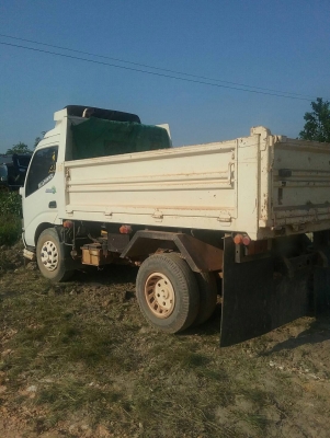 รถฮีโน่ 6 ล้อดั้ม 150 แรงม้า. ปี 56.  ( รถวิ่ง 58,xxx กม. )    สนใจติดต่อ  081 - 6079515