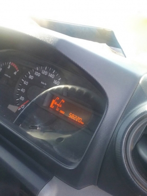 รถฮีโน่ 6 ล้อดั้ม 150 แรงม้า. ปี 56.  ( รถวิ่ง 58,xxx กม. )    สนใจติดต่อ  081 - 6079515