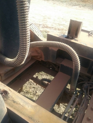 รถฮีโน่ 6 ล้อดั้ม 150 แรงม้า. ปี 56.  ( รถวิ่ง 58,xxx กม. )    สนใจติดต่อ  081 - 6079515