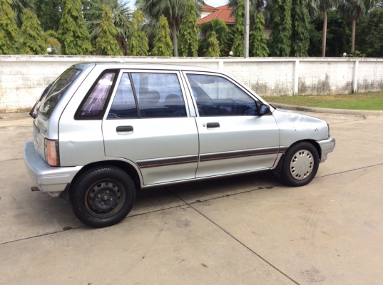 ขายรถ ฟอร์ด เฟสติว่า 5ประตู ปี95 เครื่อง 1.4 เกียร์ออโต้ เพาเวอร์ กระจกไฟฟ้า ภายในสวยเดิมๆเบาะสวยเดิมสะอาด แอร์เย็นฉ่ำ ตัวถังไม่มีชนสีมีริ้วรอยบ้าง เครื่องดี เกียร์ดีมาก ช่วงล่างนิ่ม รถขับดีพร้อมใช้ครับ ขายรถ ฟอร์ด เฟสติว่า 5ประตู ปี95 เครื่อง 1.4 เกียร์ออโต้ เพาเวอร์ กระจกไฟฟ้า ภายในสวยเดิมๆเบาะสวยเดิมสะอาด แอร์เย็นฉ่ำ ตัวถังไม่มีชนสีมีริ้วรอยบ้าง เครื่องดี เกียร์ดีมาก ช่วงล่างนิ่ม รถขับดีพร้อมใช้ครับ