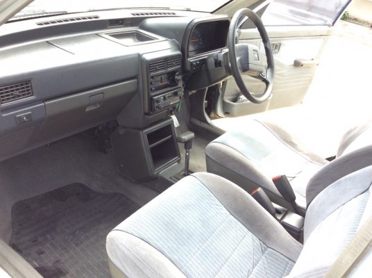 ขายรถ ฟอร์ด เฟสติว่า 5ประตู ปี95 เครื่อง 1.4 เกียร์ออโต้ เพาเวอร์ กระจกไฟฟ้า ภายในสวยเดิมๆเบาะสวยเดิมสะอาด แอร์เย็นฉ่ำ ตัวถังไม่มีชนสีมีริ้วรอยบ้าง เครื่องดี เกียร์ดีมาก ช่วงล่างนิ่ม รถขับดีพร้อมใช้ครับ ขายรถ ฟอร์ด เฟสติว่า 5ประตู ปี95 เครื่อง 1.4 เกียร์ออโต้ เพาเวอร์ กระจกไฟฟ้า ภายในสวยเดิมๆเบาะสวยเดิมสะอาด แอร์เย็นฉ่ำ ตัวถังไม่มีชนสีมีริ้วรอยบ้าง เครื่องดี เกียร์ดีมาก ช่วงล่างนิ่ม รถขับดีพร้อมใช้ครับ