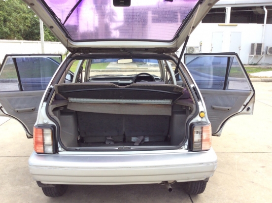 ขายรถ ฟอร์ด เฟสติว่า 5ประตู ปี95 เครื่อง 1.4 เกียร์ออโต้ เพาเวอร์ กระจกไฟฟ้า ภายในสวยเดิมๆเบาะสวยเดิมสะอาด แอร์เย็นฉ่ำ ตัวถังไม่มีชนสีมีริ้วรอยบ้าง เครื่องดี เกียร์ดีมาก ช่วงล่างนิ่ม รถขับดีพร้อมใช้ครับ ขายรถ ฟอร์ด เฟสติว่า 5ประตู ปี95 เครื่อง 1.4 เกียร์ออโต้ เพาเวอร์ กระจกไฟฟ้า ภายในสวยเดิมๆเบาะสวยเดิมสะอาด แอร์เย็นฉ่ำ ตัวถังไม่มีชนสีมีริ้วรอยบ้าง เครื่องดี เกียร์ดีมาก ช่วงล่างนิ่ม รถขับดีพร้อมใช้ครับ