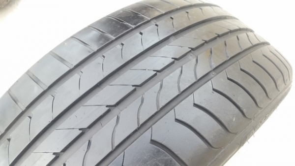 ขายยาง225/45/18 ปี 12 GOODYEAR RUNFLAT 1 คู่