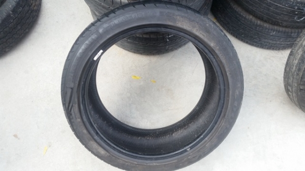 ขายยาง225/45/18 ปี 12 GOODYEAR RUNFLAT 1 คู่
