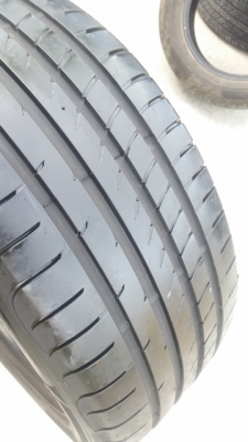 ขายยาง235/50/18 ปี 13 GOODYEAR F1 4  เส้น