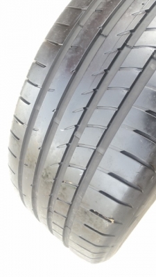 ขายยาง235/50/18 ปี 13 GOODYEAR F1 4  เส้น