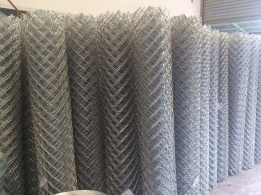 ขายลวดตาข่ายทอ ตะแกรง ลวดหนาม ตาข่ายกรงนก