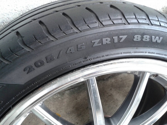 ขอบ17นิ้ว4รู100 พร้อมยาง สวยๆ 4 ล้อ ราคา 6900 บาท ขอบ17นิ้ว4รู100 พร้อมยาง สวยๆ 4 ล้อ ราคา 6900 บาท