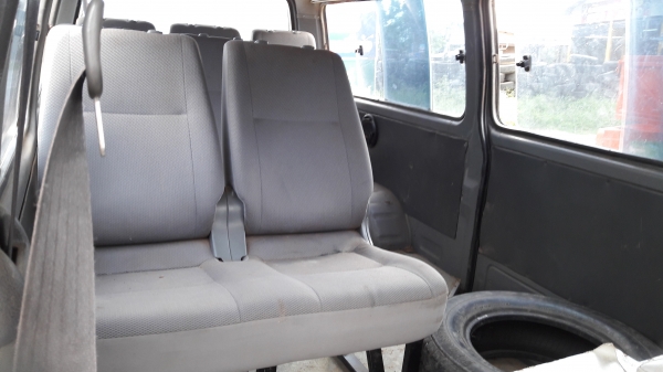 TOYOTA HIACE 3L ดีเซล
