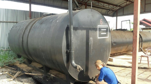 ถัง 15,000 ลิตร สภาพใหม่มาก การันตีจากร้านวินิตร มีใบเดียวครับ 65,000 บาท มาก่อนรับไปก่อนครับ ถัง 15,000 ลิตร สภาพใหม่มาก การันตีจากร้านวินิตร มีใบเดียวครับ 65,000 บาท มาก่อนรับไปก่อนครับ