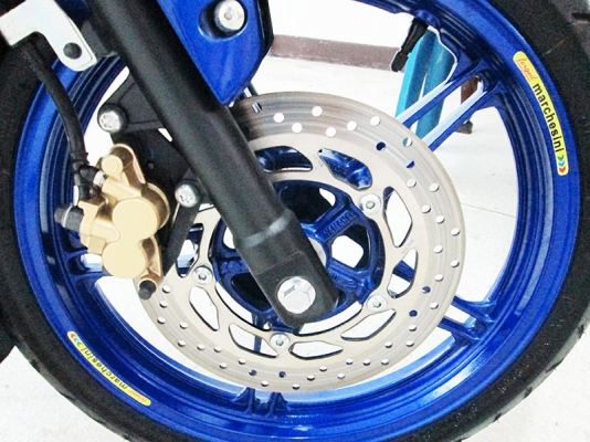 (โอนฟรี) ขาย Yamaha R15 ปลายปี 2015 ไมล์แท้ 3575 กม ลาย movistar สภาพสวยเดิมๆ แรงด้วยขุมกำลัง 150CC บิดติดมือ มีกุญแจแท้ 2 ดอก (โอนฟรี) ขาย Yamaha R15 ปลายปี 2015 ไมล์แท้ 3575 กม ลาย movistar สภาพสวยเดิมๆ แรงด้วยขุมกำลัง 150CC บิดติดมือ มีกุญแจแท้ 2 ดอก