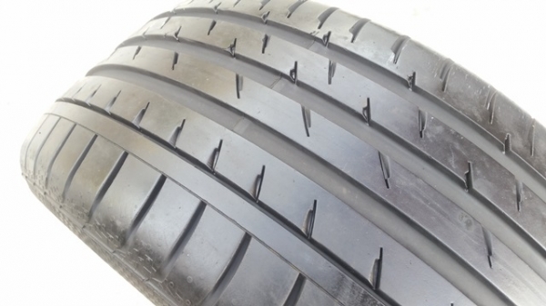 ขายยาง245/45/18 ปี 14 CONTI 4 เส้น