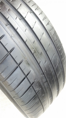 ขายยาง235/45/18 ปี 13 MICHERLIN Prilot3 4 เส้น