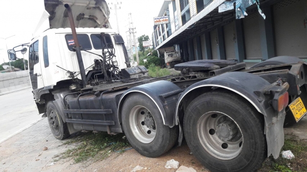 ขาย 680,000 HINO FM 1JKPA  เครื่อง j o 8  260 แรง รถห้างแท้ เครื่องดีหัวบาง ยางดี คัสซีสวย ภายในครบ แอร์เย็นฉ่ำ พร้อมใช้ อยู่แหลมฉบัง  090-772-3710 090-772-3708