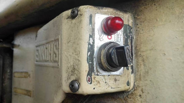 ** Sold ** แท่นสว่านเจาะต้าปญี่ปุ่นรุ่นหนัก ENSHU JAPAN เจาะได้ต้าปได้ ไฟ 380V สวยสดแน่นมาเทสก่อนได้!!