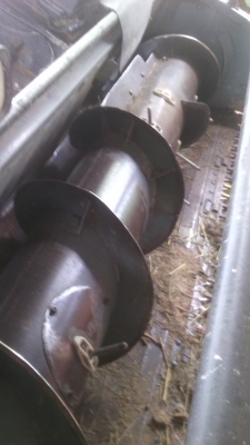 รถเกี่ยวข้าวคูโบต้าDC95GM