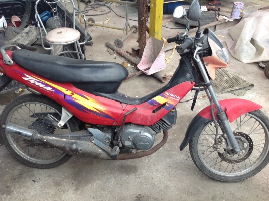 ขายมอไซฮอนด้าเทน่า4เกียร์ ภาษีไม่ขาดเล่มมีชุดโอนหาย 4500บาท ขายมอไซฮอนด้าเทน่า4เกียร์ ภาษีไม่ขาดเล่มมีชุดโอนหาย 4500บาท