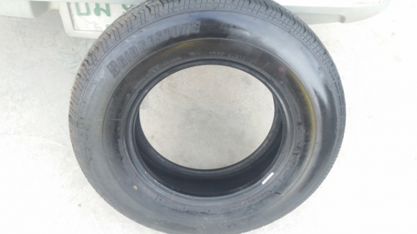 ขายยาง195R15 ปี 15 BRIDGESTONE 4 เส้น