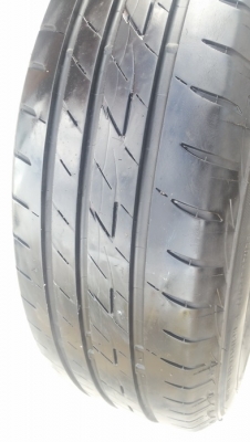 ขายยาง195/65/15 ปี 1115 BRIDGESTONE EP200  4 เส้น