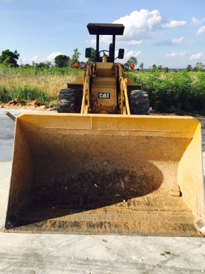 ขาย รถตัก CAT910 สภาพพร้อมใช้งาน ต่อแขนเรียบร้อยแล้ว ขาย รถตัก CAT910 สภาพพร้อมใช้งาน ต่อแขนเรียบร้อยแล้ว