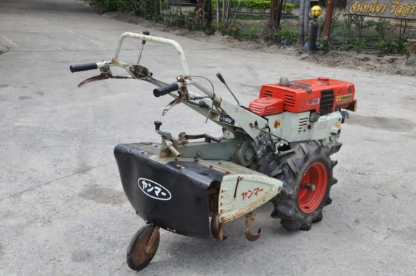 ขายรถพรวนดินYANMAR YH800สาดดิน ยกร่อง แรงดี ดีเซล8แรง สภาพสวยเดิมจากญี่ปุ่น มีเกียร์ 28,000เท่านั้น ขายรถพรวนดินYANMAR YH800สาดดิน ยกร่อง แรงดี ดีเซล8แรง สภาพสวยเดิมจากญี่ปุ่น มีเกียร์ 28,000เท่านั้น