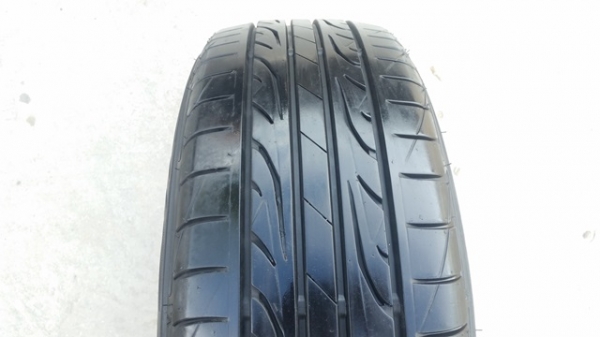 ขายยาง215/60/16 ปี 12 DUNLOP LM704 4 เส้น