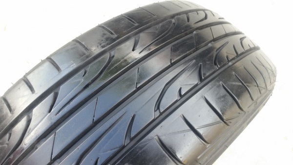 ขายยาง215/60/16 ปี 12 DUNLOP LM704 4 เส้น