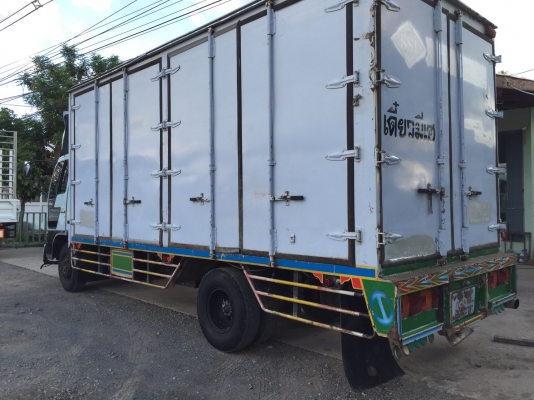 ขายตู้แห้งประตู10บาน ยกลงจากFC4Jสิงห์ ความยาว5.50ม ขายตู้แห้งประตู10บาน ยกลงจากFC4Jสิงห์ ความยาว5.50ม