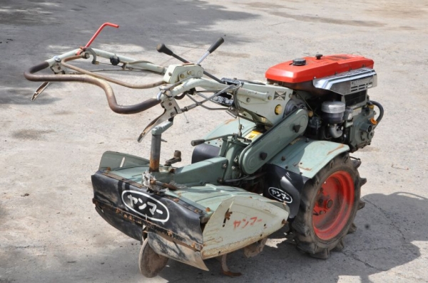 ขายรถพรวนดินYANMAR YT6สาดดิน ยกร่อง แรงดี ดีเซล6แรง สภาพสวยเดิมจากญี่ปุ่น มีเกียร์ 28,000เท่านั้น