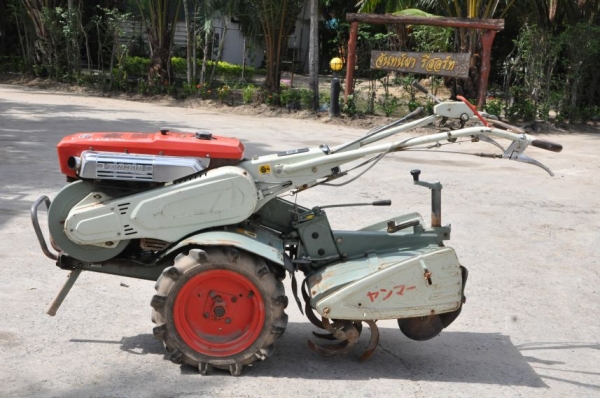 ขายรถพรวนดินYANMAR YT6สาดดิน ยกร่อง แรงดี ดีเซล6แรง สภาพสวยเดิมจากญี่ปุ่น มีเกียร์ 28,000เท่านั้น