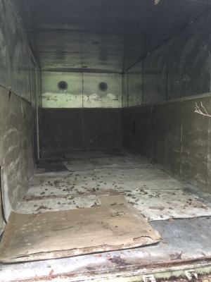 ขายตู้แห้ง ประตู3บาน ยกลงจากMega500 FC9J ตู้สูง2.30 เมตร ยาว5.50 เมตร ขายตู้แห้ง ประตู3บาน ยกลงจากMega500 FC9J ตู้สูง2.30 เมตร ยาว5.50 เมตร