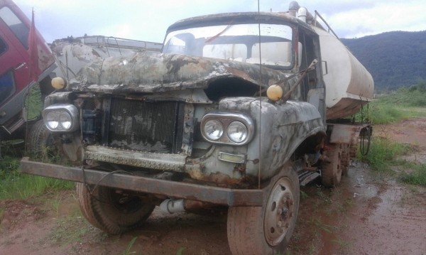 ขายรถน้ำ ISUZU ห้นายาว2เพลาใหญ่ทะเบียนเต็ม