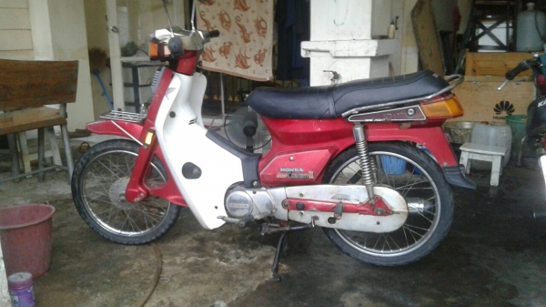 ฮอนด้า custom c900
