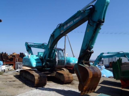KOBELCO SK200-3 ซุปเปอร์ เก่าญี่ปุ่น โทร.090-986-2521 อ๊อบ