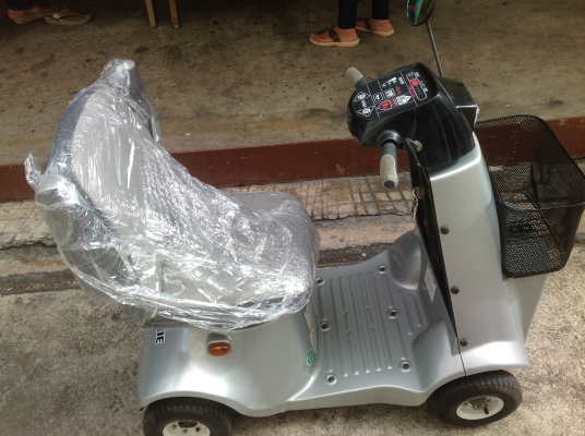 รถ3ล้อไฟฟ้าคนชรา รถ3ล้อไฟฟ้าคนชรา