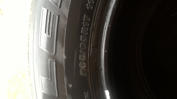 ขายยาง215-60-17