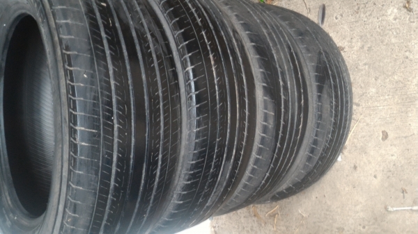 ขายยาง215-60-17